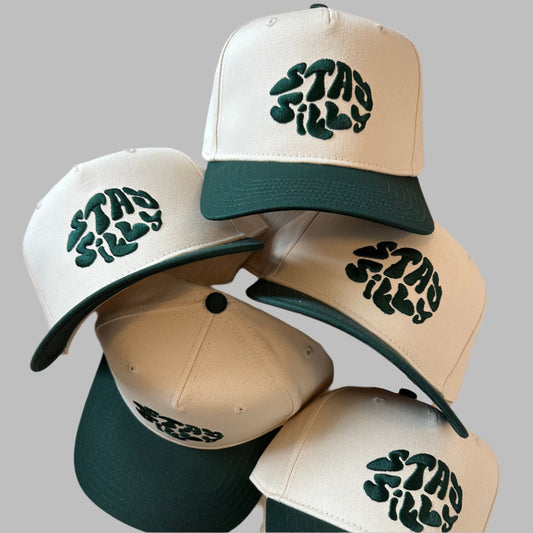 STAY SILLY HAT